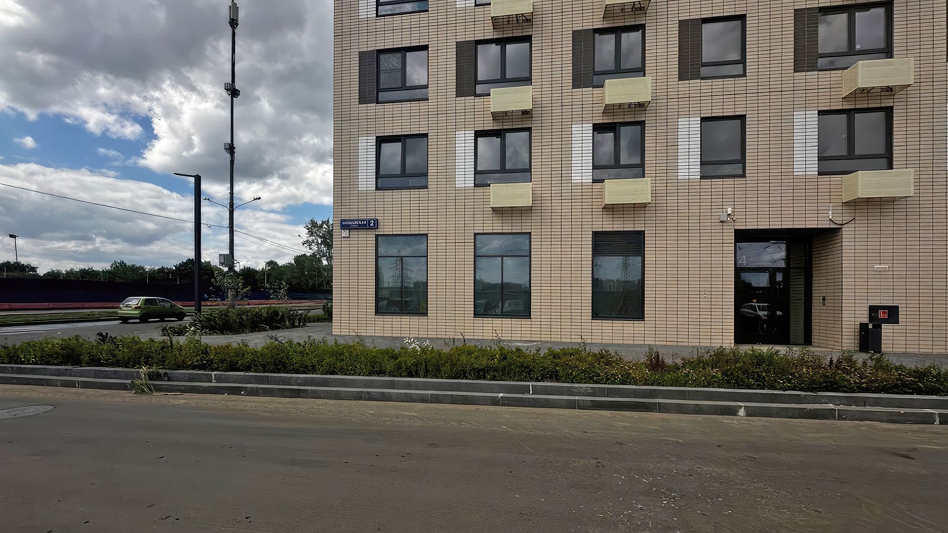 lot-12100