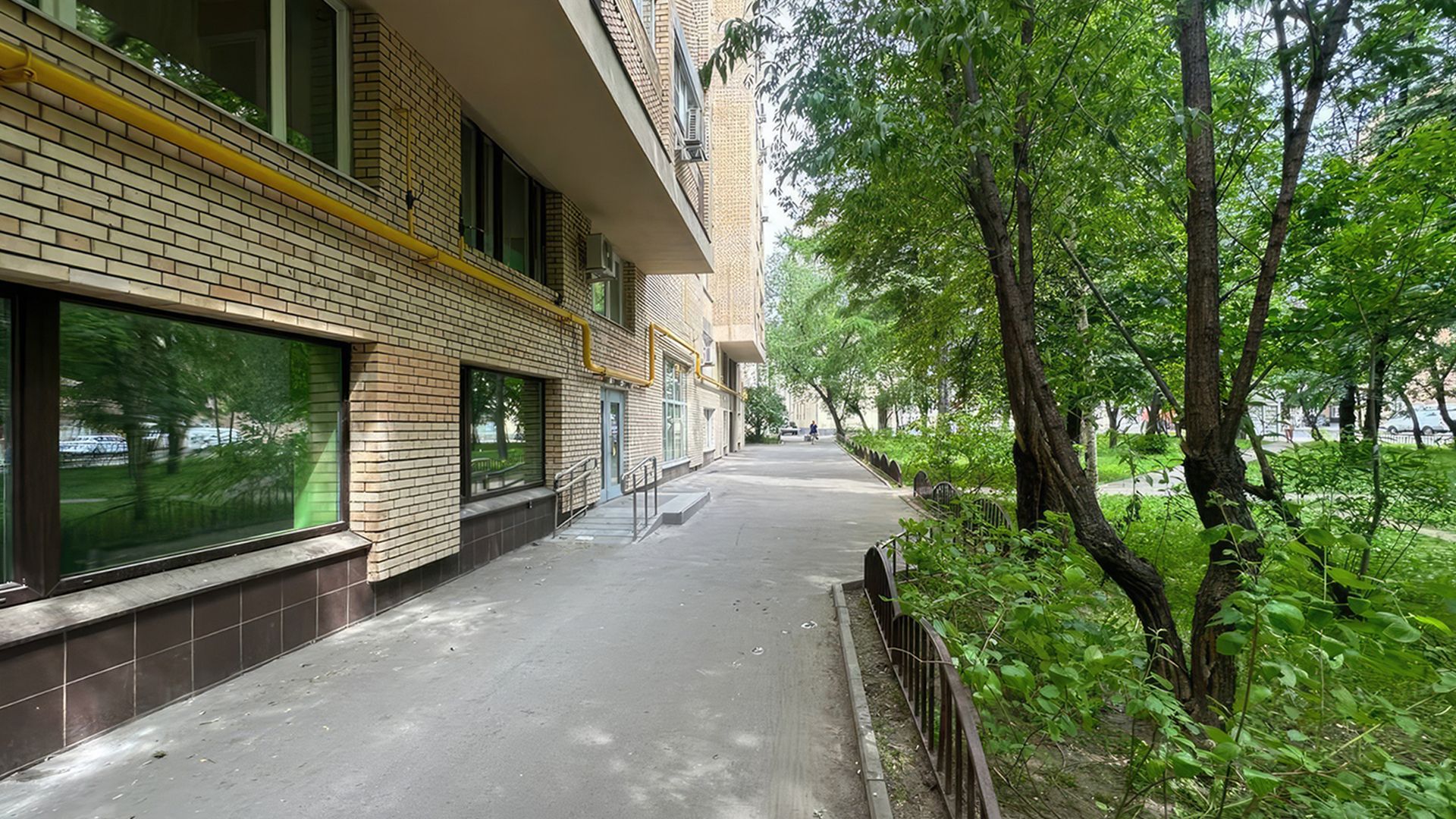 lot-13835