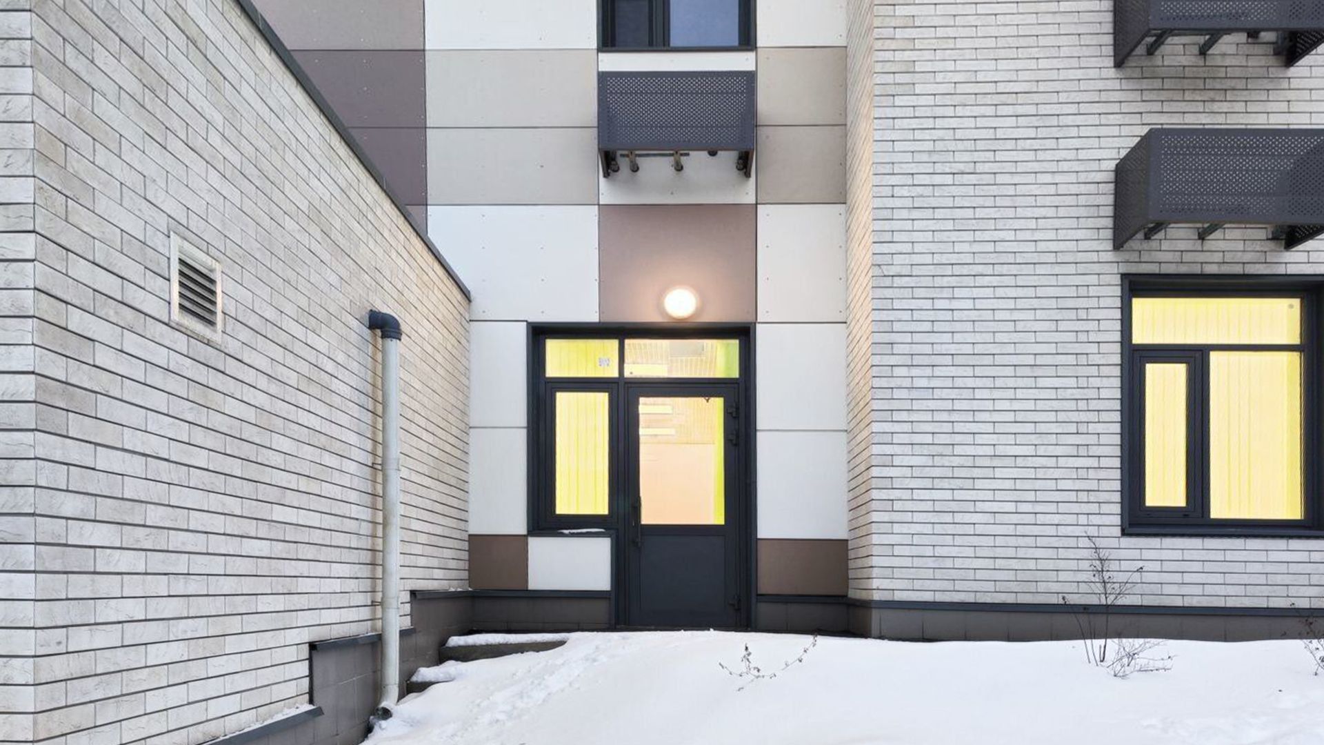 lot-14832