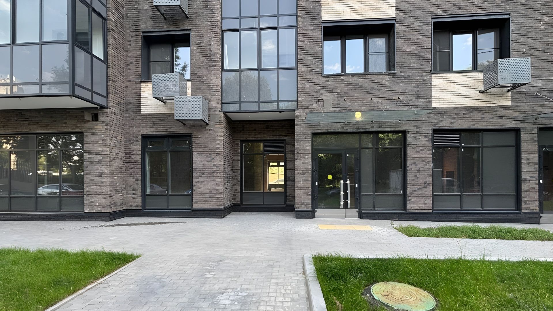 lot-14853