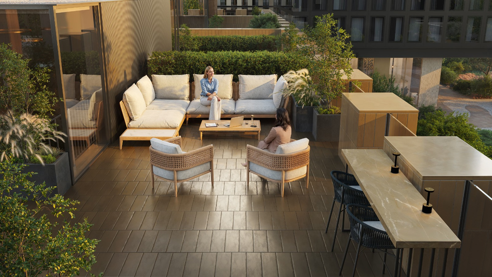 Приватные террасы на кровле идеально подходят для встреч с клиентами или отдыха после рабочего дня.